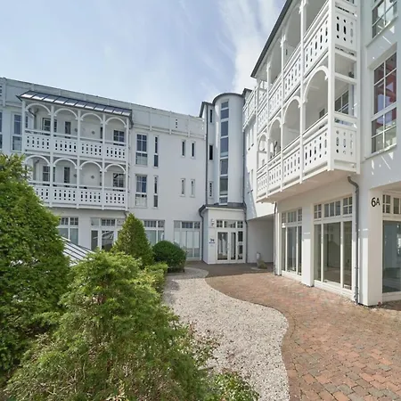 Gemuetliche Mit Balkon Auf Ruegen Apartment